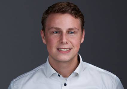 Van Stagiair tot Adviseur: Het Verhaal van Youri bij 4-Vision