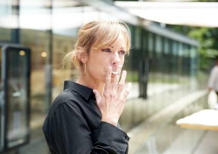 Werkgever verrekent doorbetaalde rookpauzes